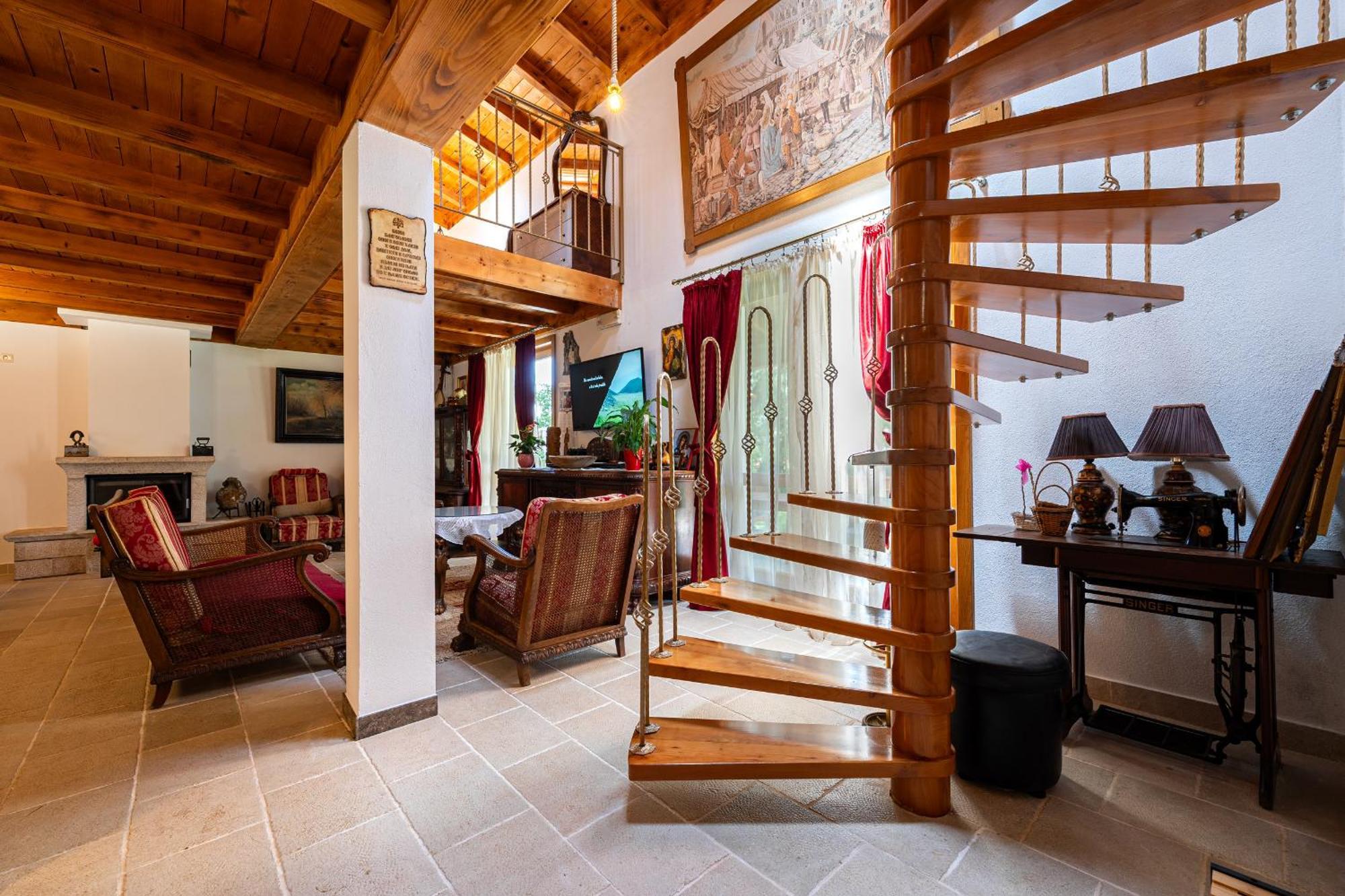 Villa Helena โกตอร์ ภายนอก รูปภาพ