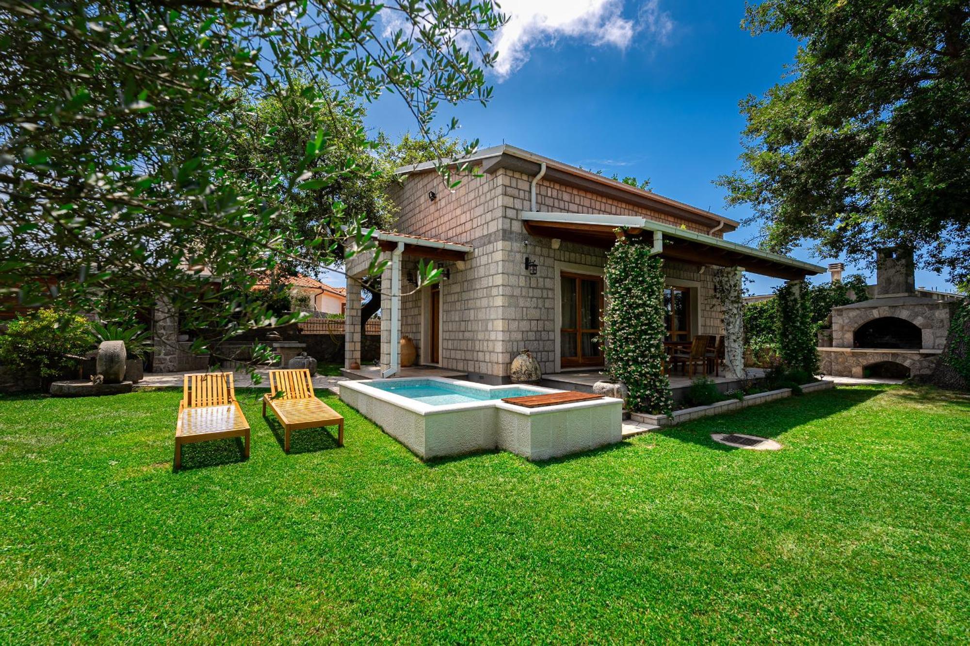 Villa Helena โกตอร์ ภายนอก รูปภาพ