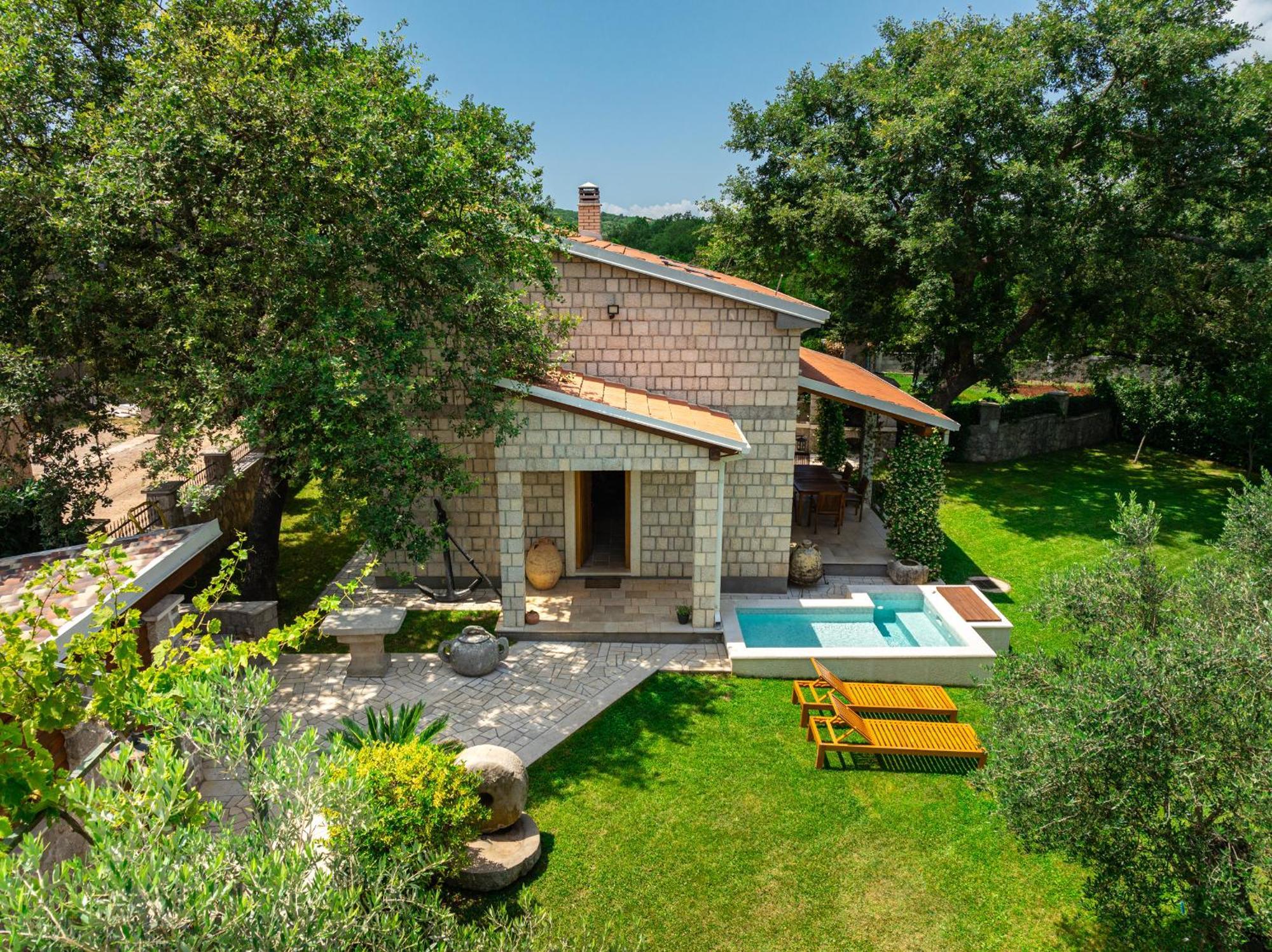 Villa Helena โกตอร์ ภายนอก รูปภาพ